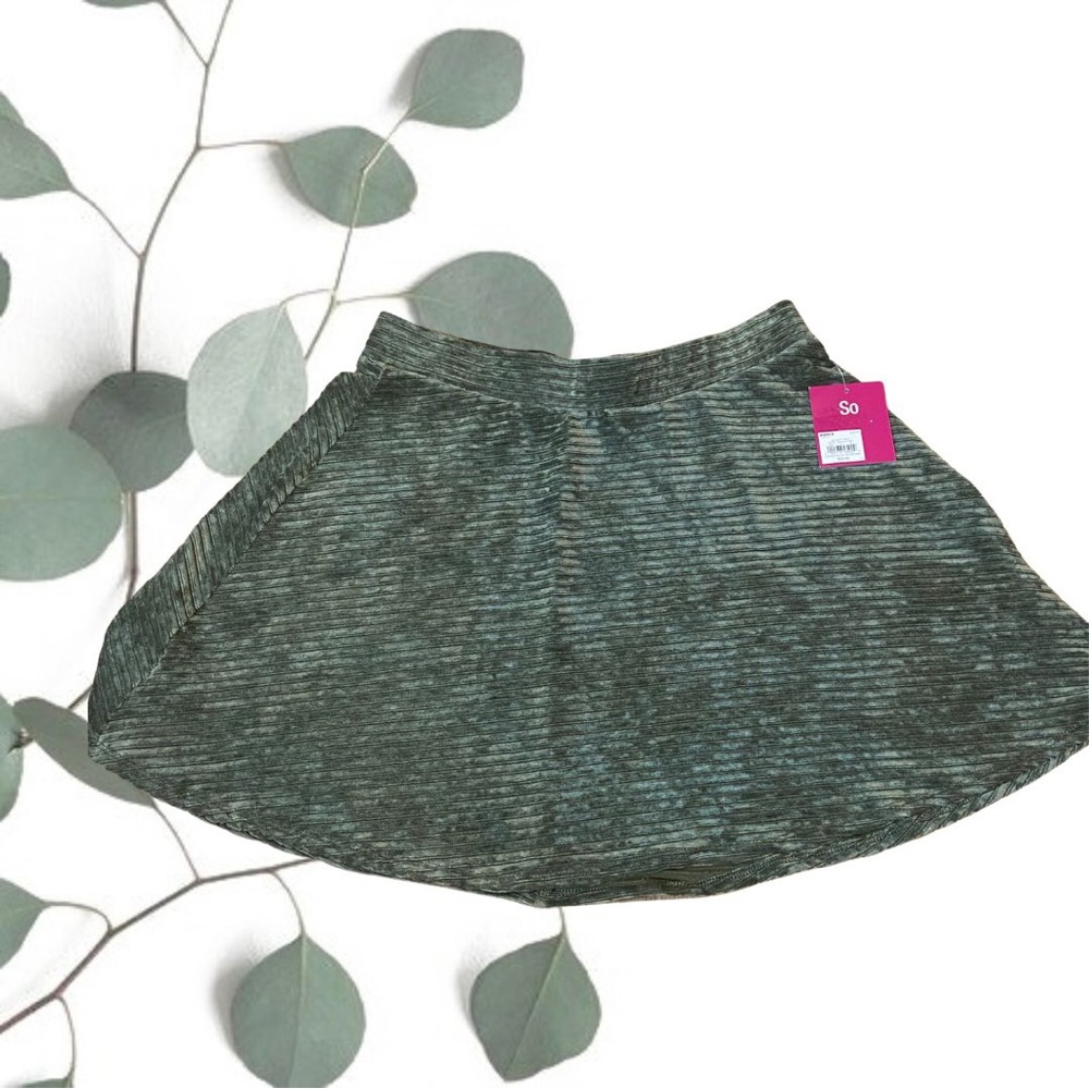 NWT circle skirt